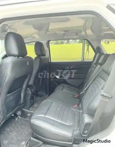 Ford Everest Sport 2024 белый 7 мест 10 тыс. км