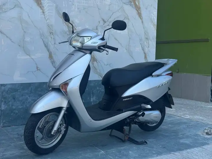 Honda Lead мопед скутер