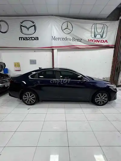 Kia K3 Premium 2022 Синий 30000 км