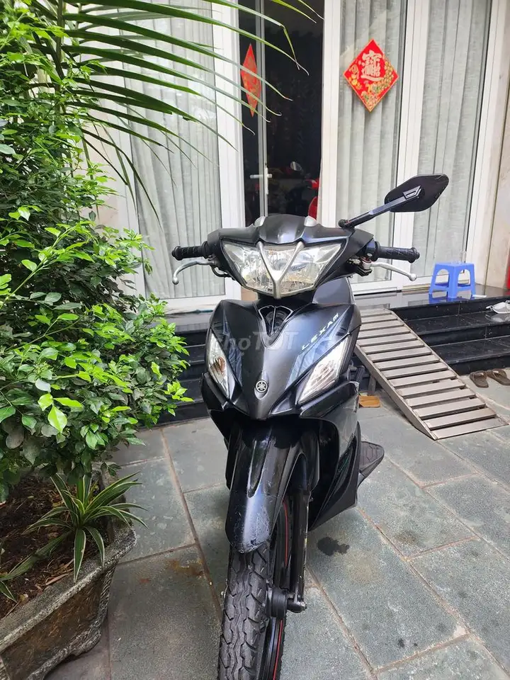 Yamaha Lexam, документы Хошимин
