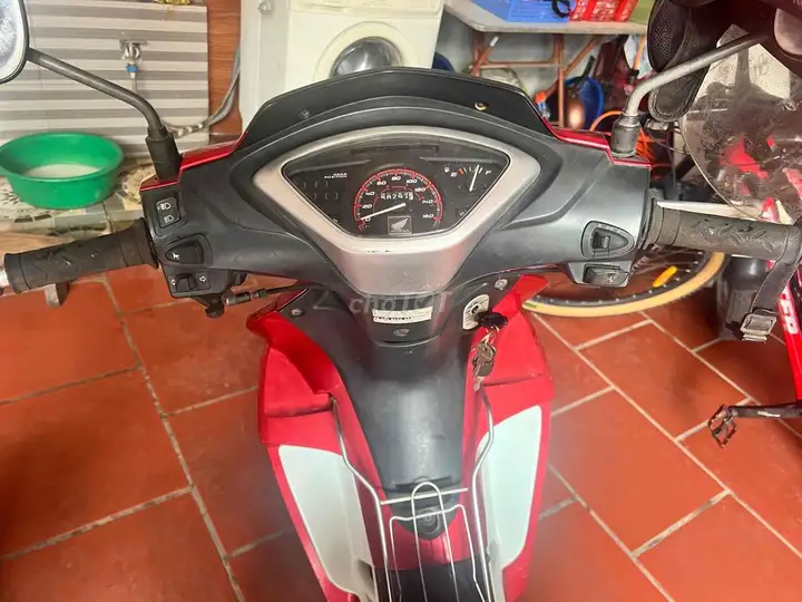Honda Future X 2011 Красный