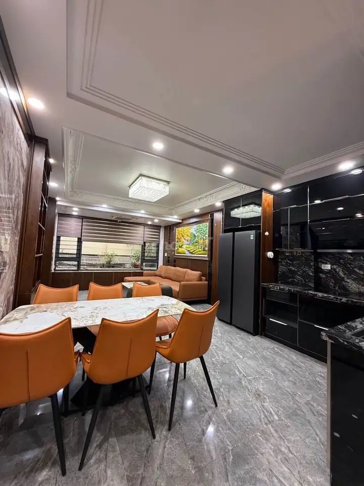 Bán nhà 55m² Gia Thụy, Long Biên - có gara, thang máy, full nội thất