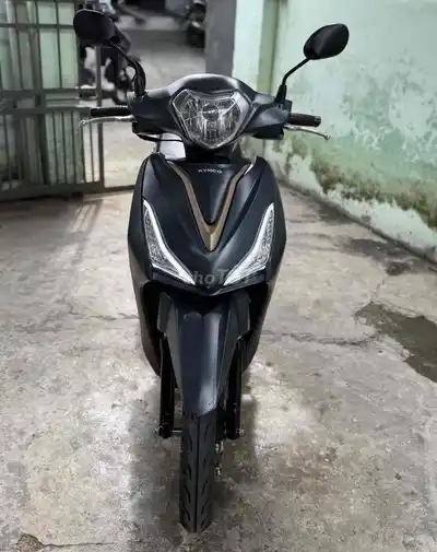 Kymco Candy 2024 серый с черным 7000 км