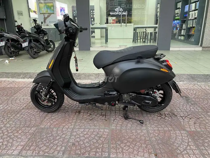 Piaggio Vespa Sprint ABS 2022 Матовый черный 16000 км