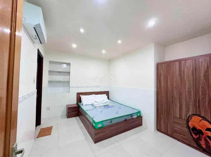 Красивый дом с садом возле супермаркета GO! в Вinh Diem Trung, Nha Trang