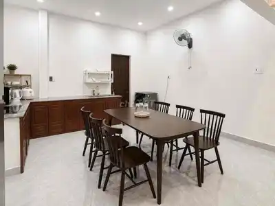 124 ✨ 🏡 CHO THUÊ NHÀ LÔ GÓC CÓ HỒ BƠI & SÂN VƯỜN MỚI 100%