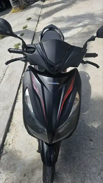 Honda Air Blade 2015