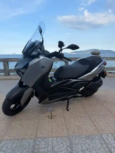 Yamaha XMAX 300
