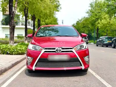 Toyota Yaris 2015 1.3G Красный