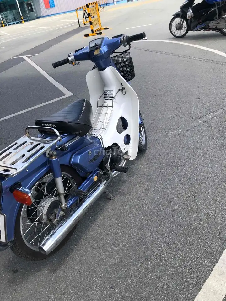 Honda Cub 1982 70cc Япония. ГСМ HCMC