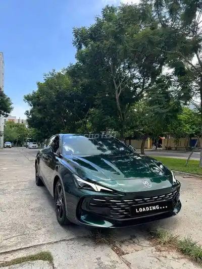 MG 7 2024 1.5 LUX Зеленый 21.000 км