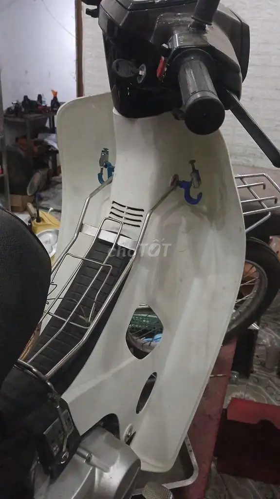 Honda Dream II Белый, полуавтомат