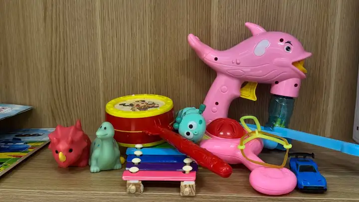 Игрушки