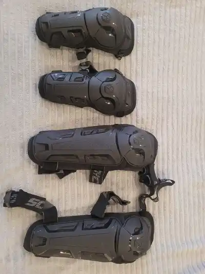 Шлем JPX MX-726-R и защита SCOYCO