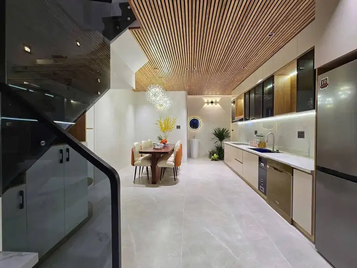 Дом 3 этажа 3 спальни 85 м² Hoa Minh