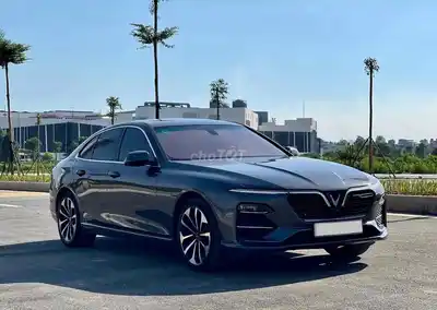 VinFast Lux A Premium 2019 34000 км Серый