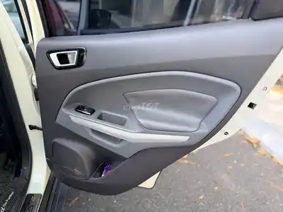 Ford Ecosport 2017 комплектация Titanium
