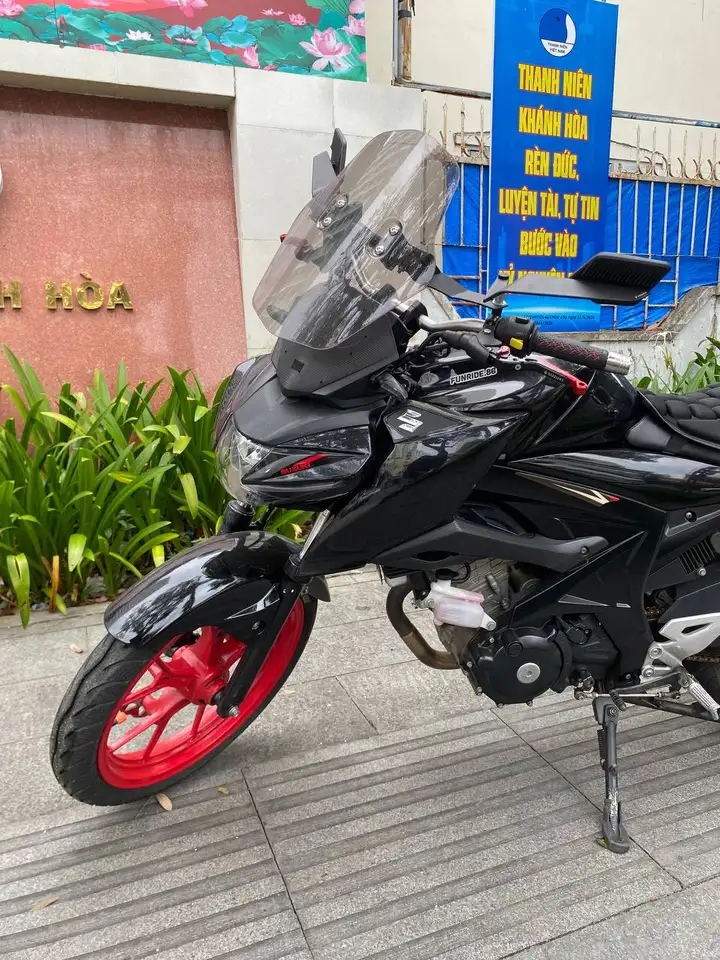 Suzuki GSX 150
