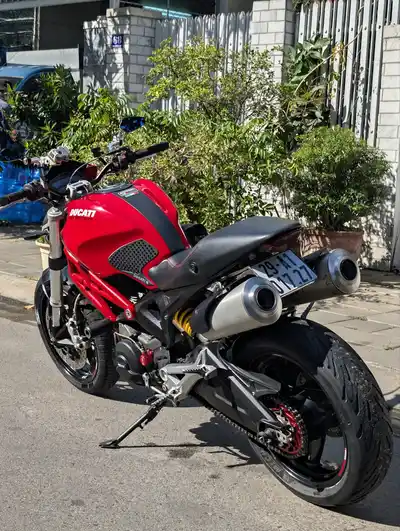 Ducati Monster 795 ABS