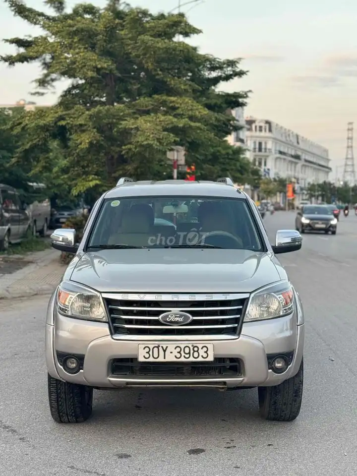 Ford Everest 2010 Автомат Дизель Золотой песок