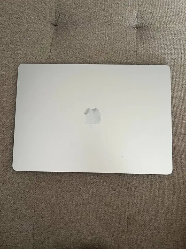 MacBook Air M4 15”