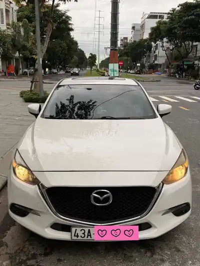 Mazda 3 Sedan Deluxe 2019 Белый