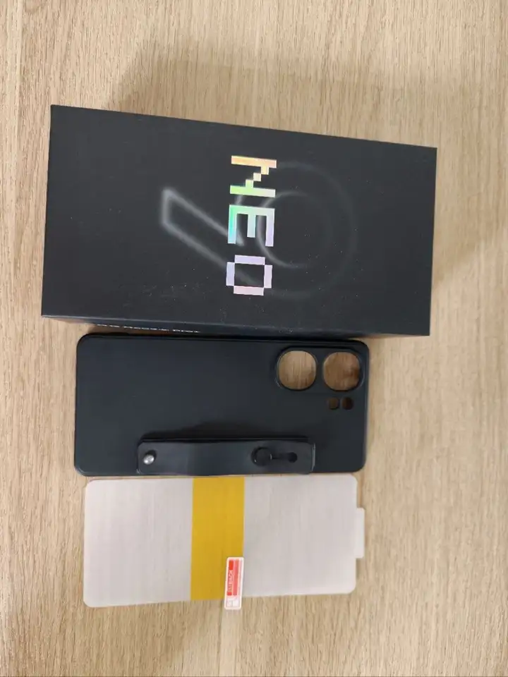 Смартфон Vivo iQOO Neo 9S Pro Plus 12/256