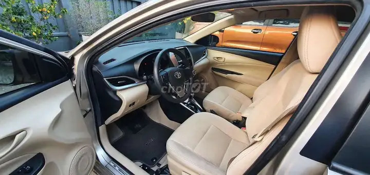 Toyota Vios E 2019 Песочный 30000 км