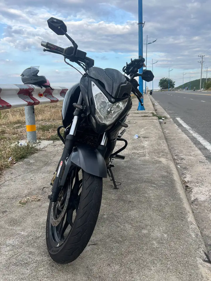 Bajaj Pulsar NS200