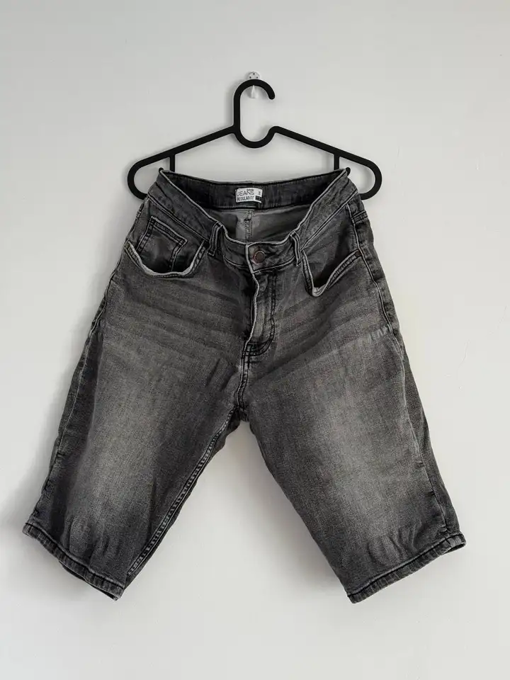 Шорты джинсовые De Facto, рубашки Zara, футболка CR7