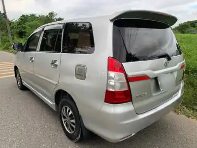 INNOVA — Отличный автомобиль — Доступная цена