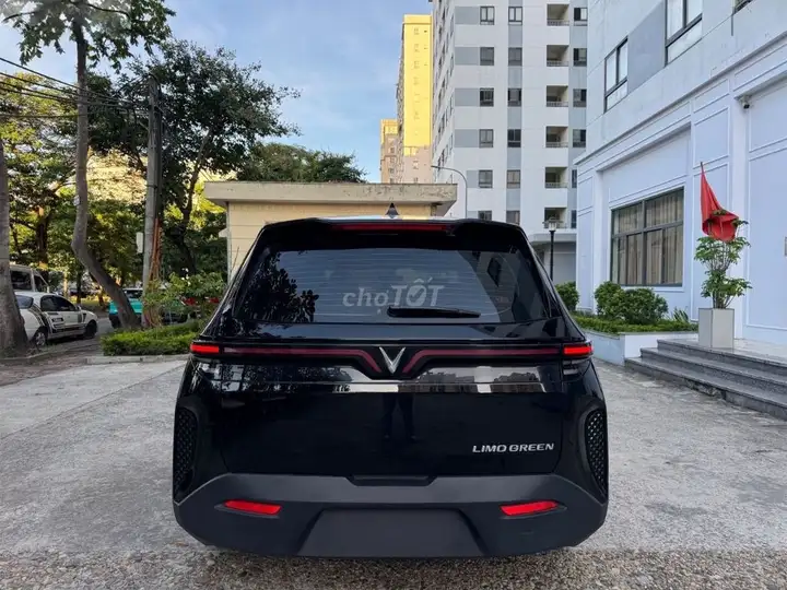 VinFast Limo Green AT 2025 - 590 млн