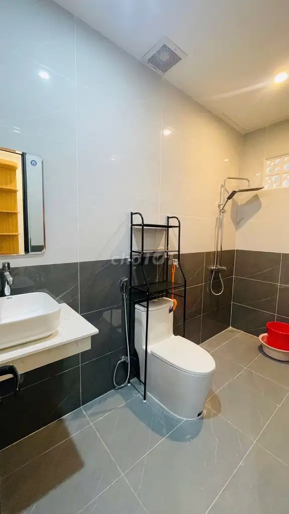 Сдается квартира 40 м², полная меблировка, рядом мост Дракон