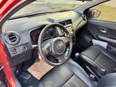 Toyota Wigo 2020 автомат 70 000 км оранжевый