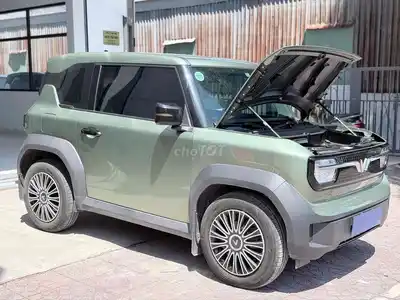 VinFast VF3 2025 зеленый хаки 20 000 км в отличном состоянии