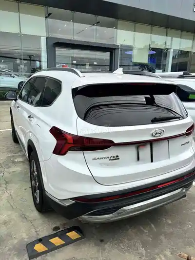 Hyundai SantaFe Премиум 2,2 л HTRAC 2023 Белый