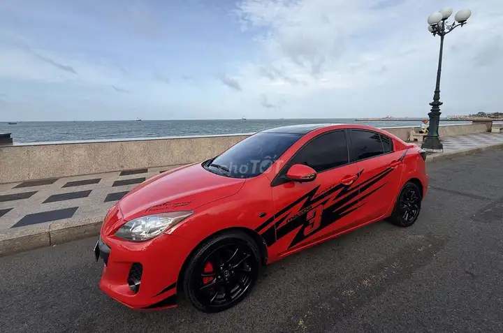 Mazda 3 2014 года