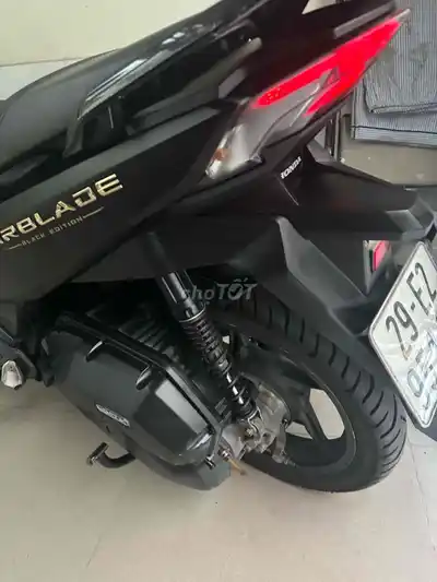 Honda Airblade 125 Black Edition 2023 Черный 28264 км