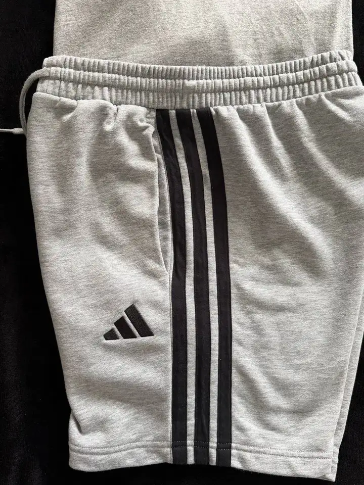 Спортивный костюм Adidas