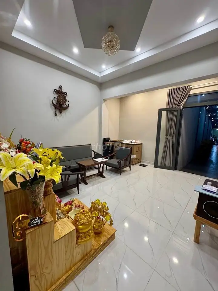 Дом 90 м², Тхань Бинь, переулок 10 м, проезд для авто