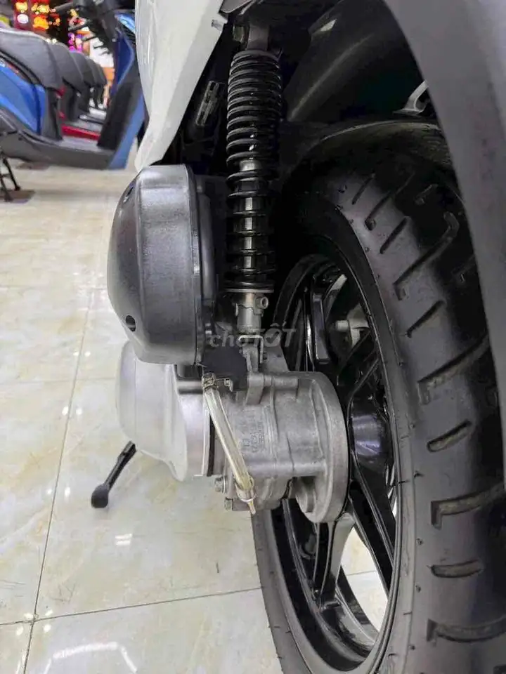 Honda SH 150 Ý 2010 Белый