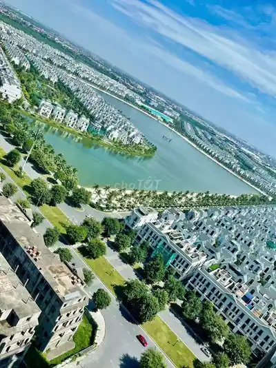 Апартаменты с 2 спальнями в Vinhomes Ocean Park, с мебелью и красивым видом