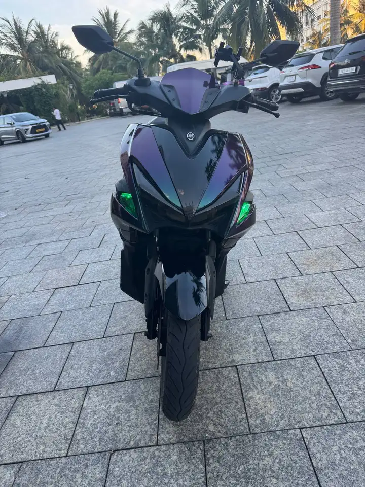 Yamaha NVX 155