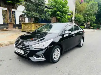 Hyundai Accent MT 2018 черная МКПП