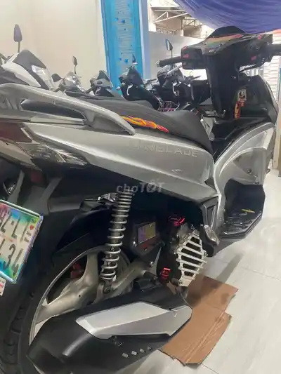 Honda Airblade серебристый, скутер