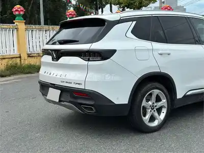 VINFAST LUX SA PLUS 2019 СЕМЕЙНЫЙ АВТОМОБИЛЬ В ОТЛИЧНОМ СОСТОЯНИИ