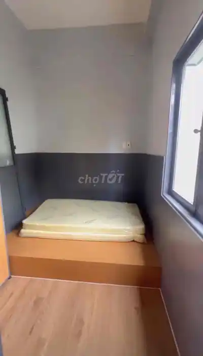 🍀 Квартира 2 спальни с полной мебелью, окно в небо, район Бау Кат VHU VAA ETOWN