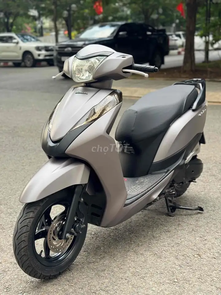 Honda Lead 125 рег. 12/2013, номера Хошимина, от собственника
