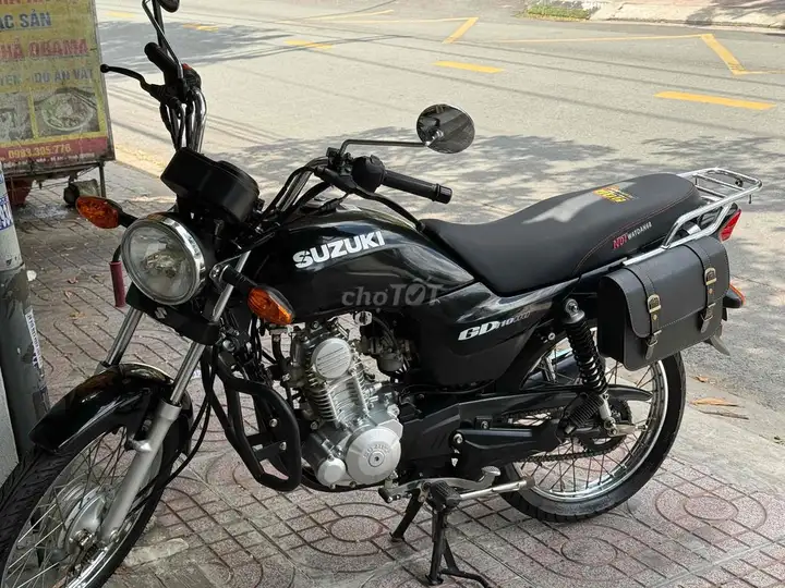 Suzuki GD 2018, черный