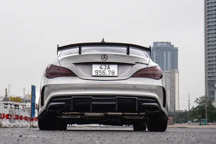 Mercedes-Benz CLA 200 Full-option, серый